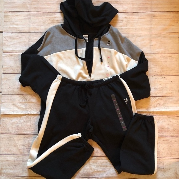 PINK Victoria's Secret Pants - VS Pink Outfit